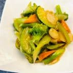 Best Sauteed Mix Vegetable in Light Brown Sauce in Medford, OR